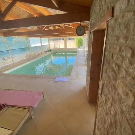 Le Vieux Moulin