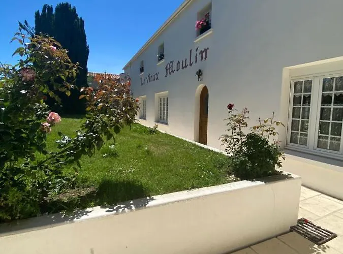 Le Vieux Moulin 3* Bouhet