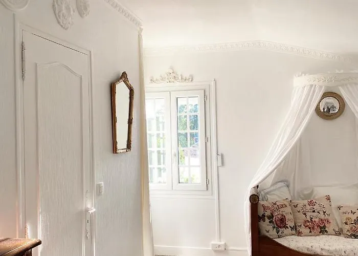 Le Vieux Moulin Bed & Breakfast 3*